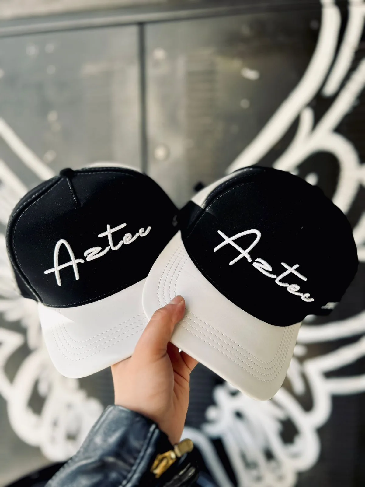 Boné Dad Hat Aztec Biicolor em Tecido Camurça